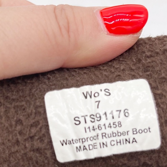 Sperry Womens Saltwater Duck Boot Waterproof Leather Rubber size 7 Brown Outdoor - Picture 11 of 11